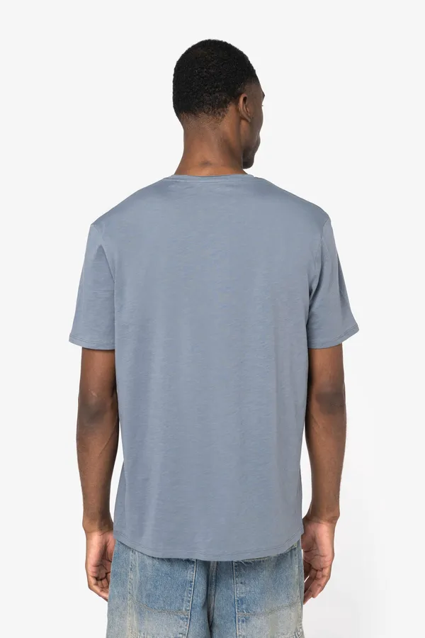 Eco-friendly men's slub t-shirt with raw edges