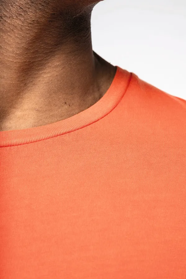 Eco-friendly unisex washed effect t-shirt
