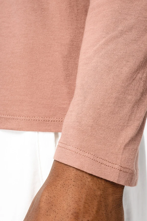 Umweltfreundliches ausgewaschenes Unisex T-Shirt mit langen Ärmeln