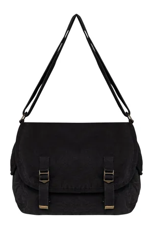 Umweltfreundliche ausgewaschene Umhängetasche Washed black