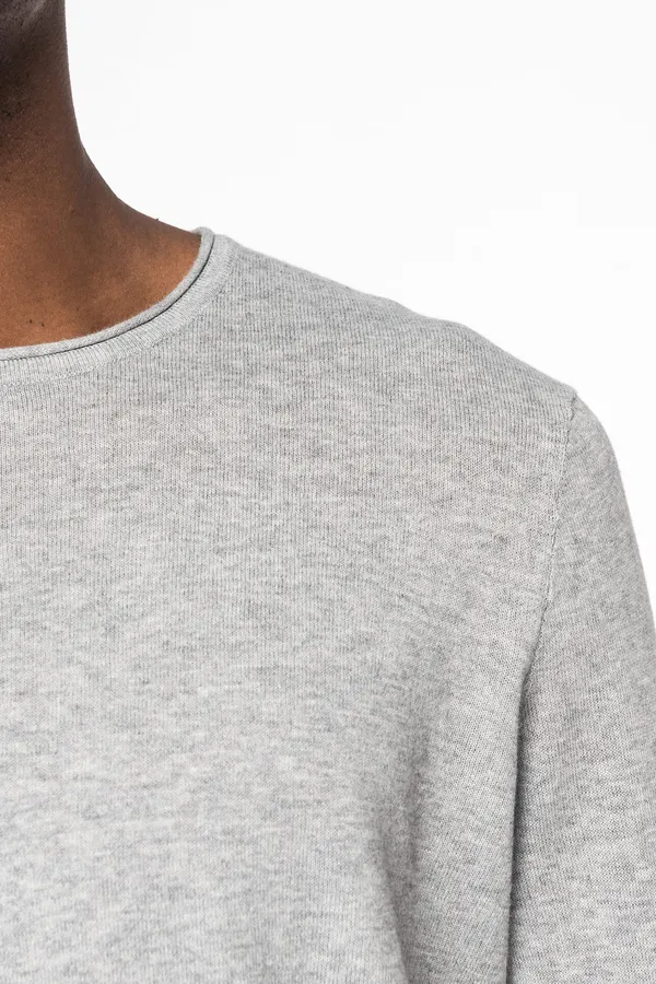 Eco-friendly men's raw edge collar round neck jumper