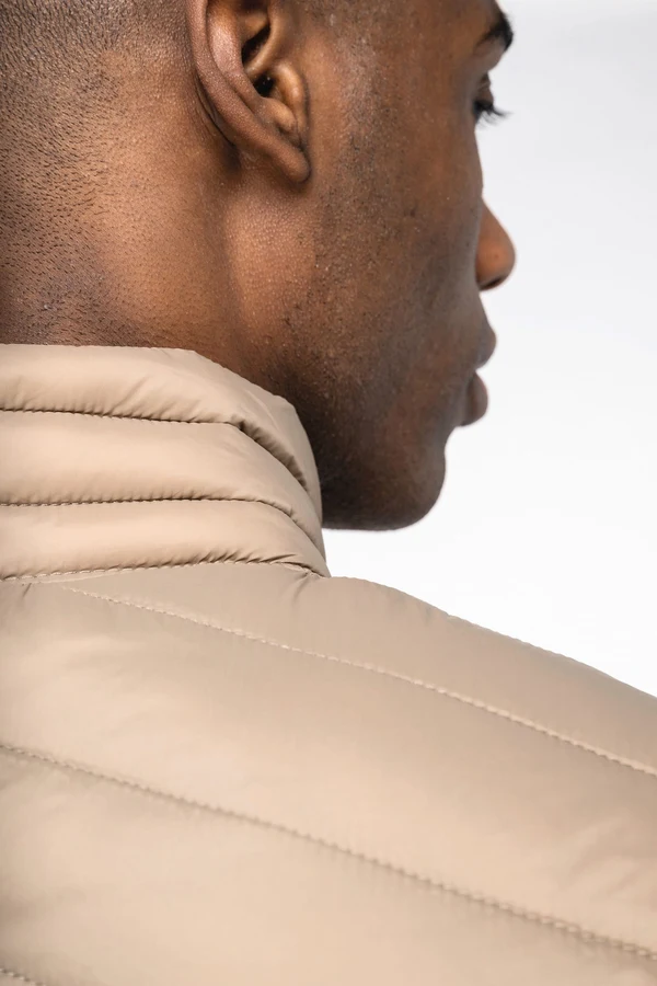 Leichter umweltfreundlicher Bodywarmer für Herren