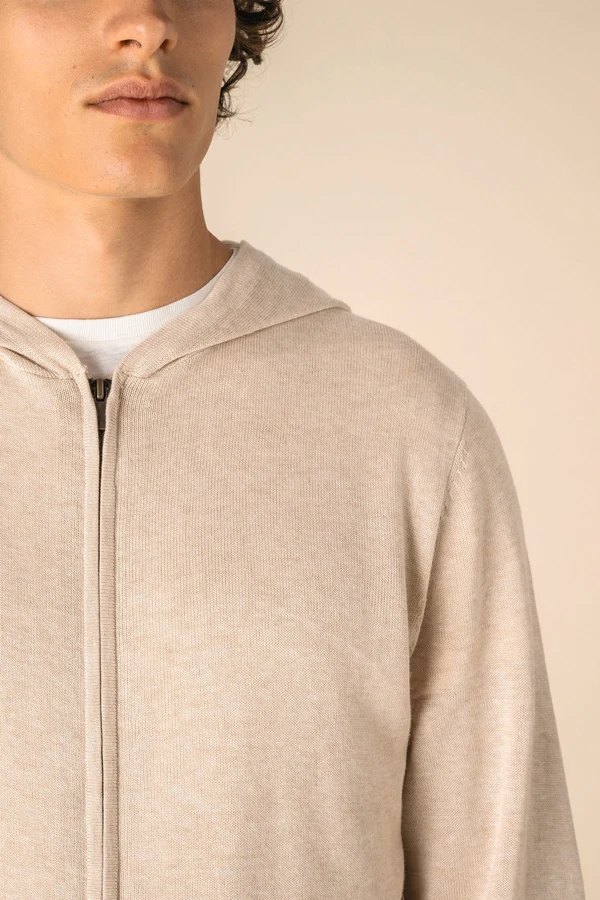 Umweltfreundlicher Herrenkapuzenpullover aus Lyocell