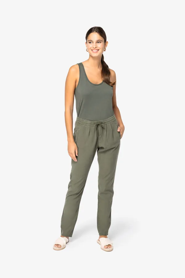 Eco-friendly ladies’ washed effect lyocell trousers