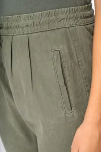 Eco-friendly ladies’ washed effect lyocell trousers