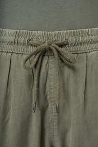 Eco-friendly ladies’ washed effect lyocell trousers