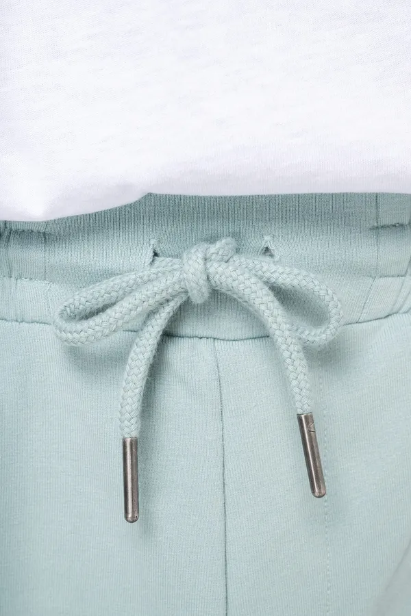 Eco-friendly men’s modal shorts