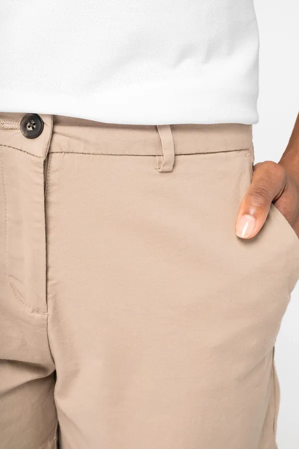Eco-friendly ladies’ chino bermuda shorts