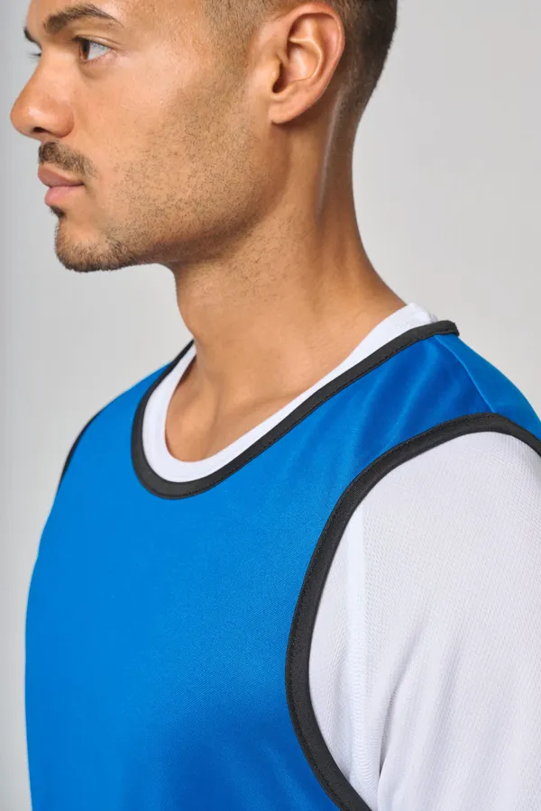 Reversible rugby bib