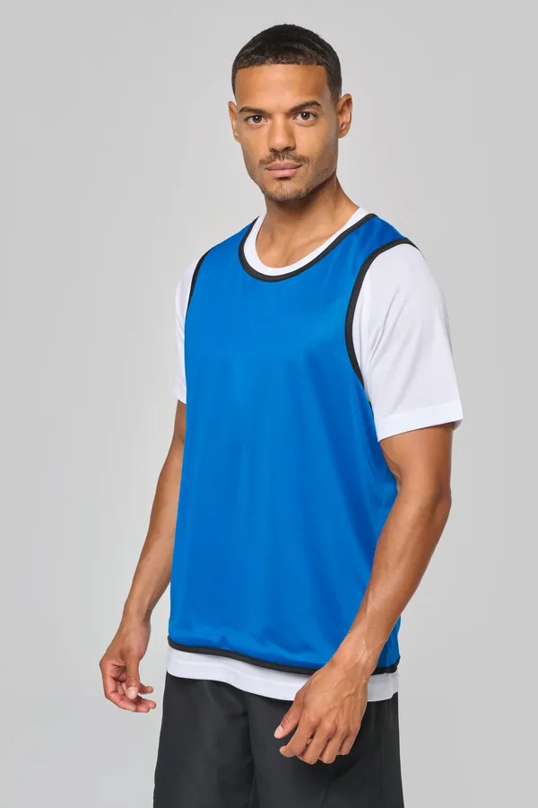 Reversible rugby bib