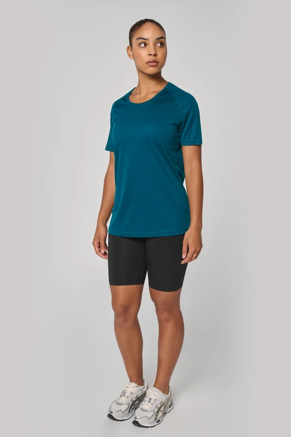 Damen-Sportshirt aus Recyclingmaterial mit Rundhalsausschnitt