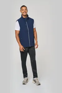 Softshelljacke mit abnehmbaren Ärmeln