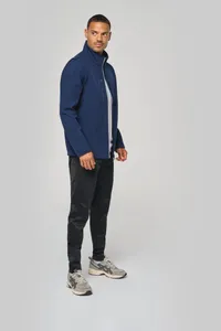 Softshelljacke mit abnehmbaren Ärmeln