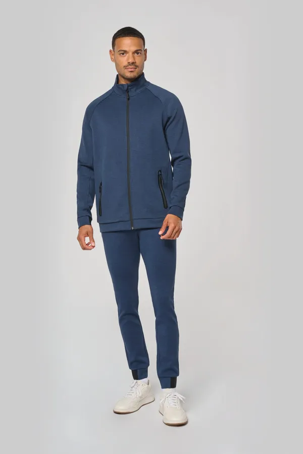 Jacke mit hochgeschlossenem Kragen