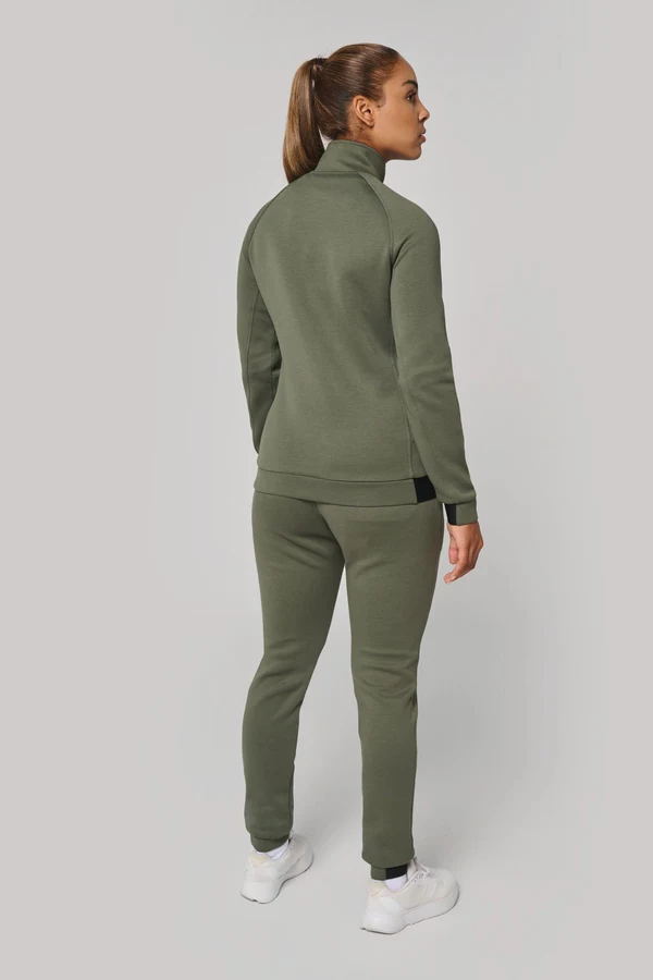 Damenjacke mit hochgeschlossenem Kragen