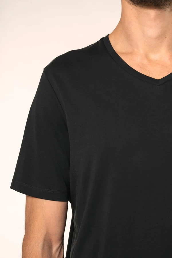 Supima® Herren-T-Shirt mit V-Ausschnitt und kurzen Ärmeln