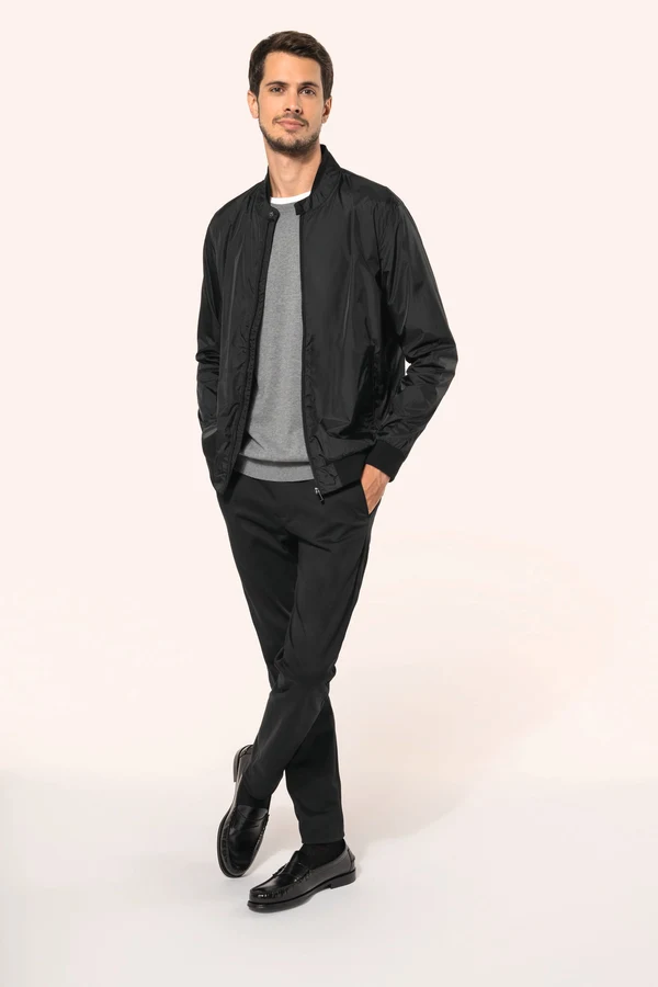 Leichte Herrenjacke