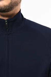 Men's zipped jacket