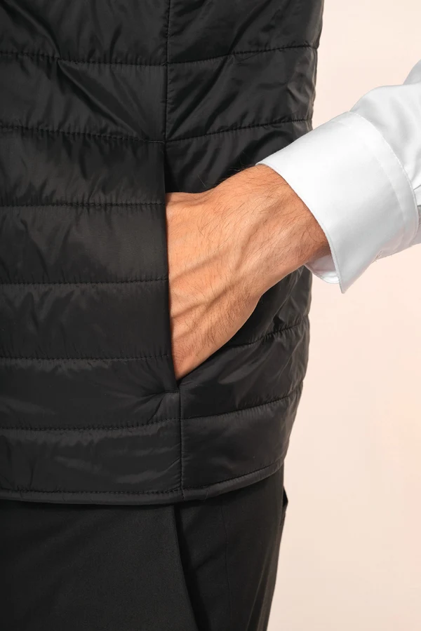 Leichter Bodywärmer für Herren
