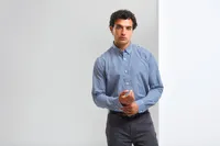 Large-check gingham shirt