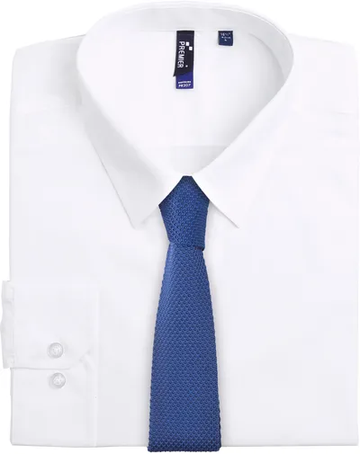 Slim knitted tie