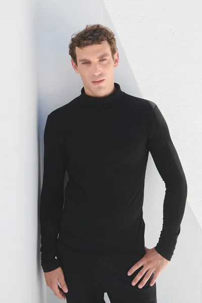Men's Feel Good Roll Neck T-Shirt