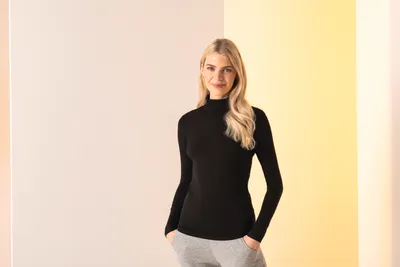 Women's Feel Good Roll Neck Top