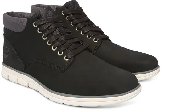 Bradstreet Chukka Shoes