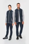 4-lagiger Bodywarmer mit Wärmeisolierung.