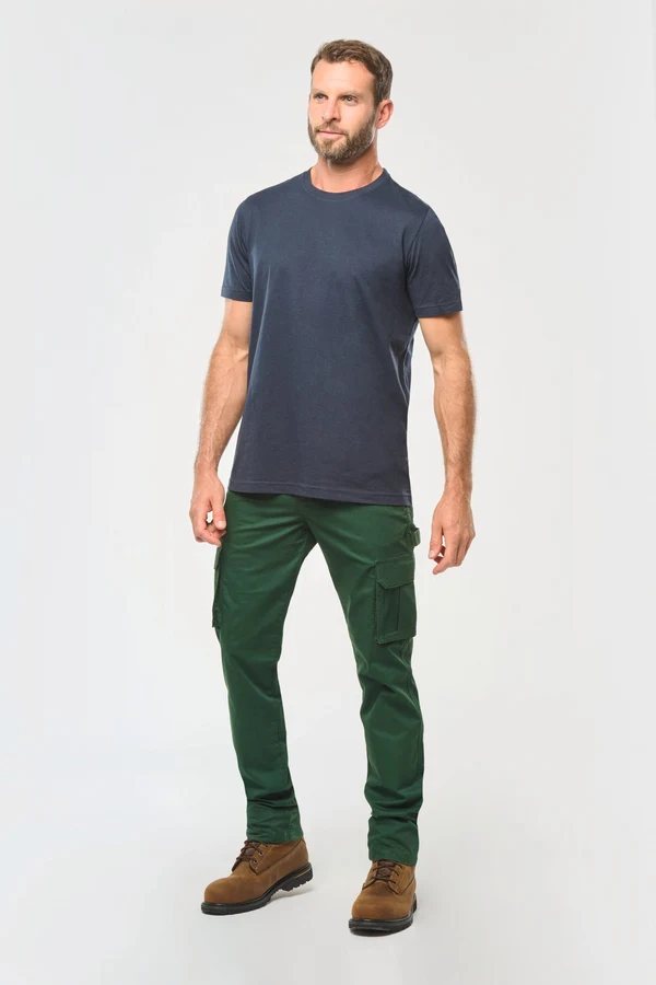 Umweltfreundliche Herrenhose mit mehreren Taschen
