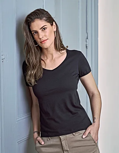 Women´s Luxury V-Neck Tee