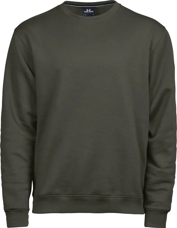 Schwerer Sweater