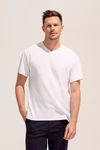 V-Neck T-Shirt Victory