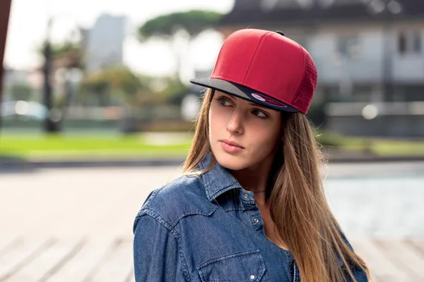 Bank Cap