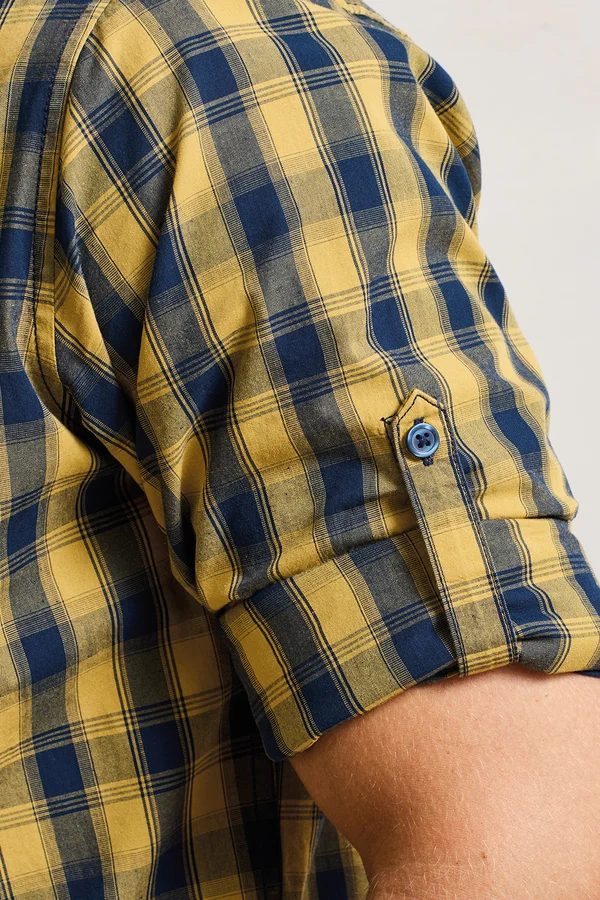 Men´s Mulligan Check Cotton Long Sleeve Shirt Camel (ca. Pantone 132C) / Navy (ca. Pantone 2378C)