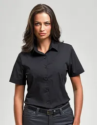 Women´s Stretch Fit Poplin Short Sleeve Cotton Shirt