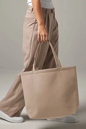 Felt Shopper