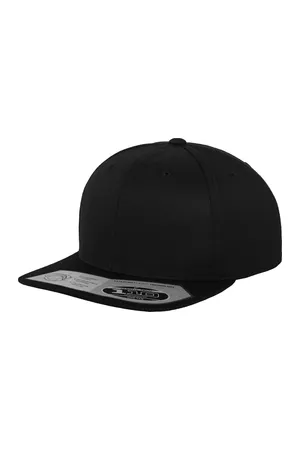 110 Fitted Snapback Black