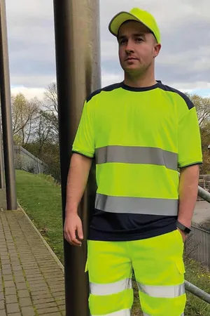 Hi-Vis Two-Tone T-Shirt Hi-Vis Yellow / Navy