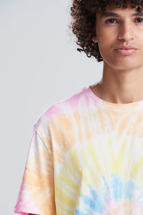 Tie-Dye T Tie-Dye Swirl