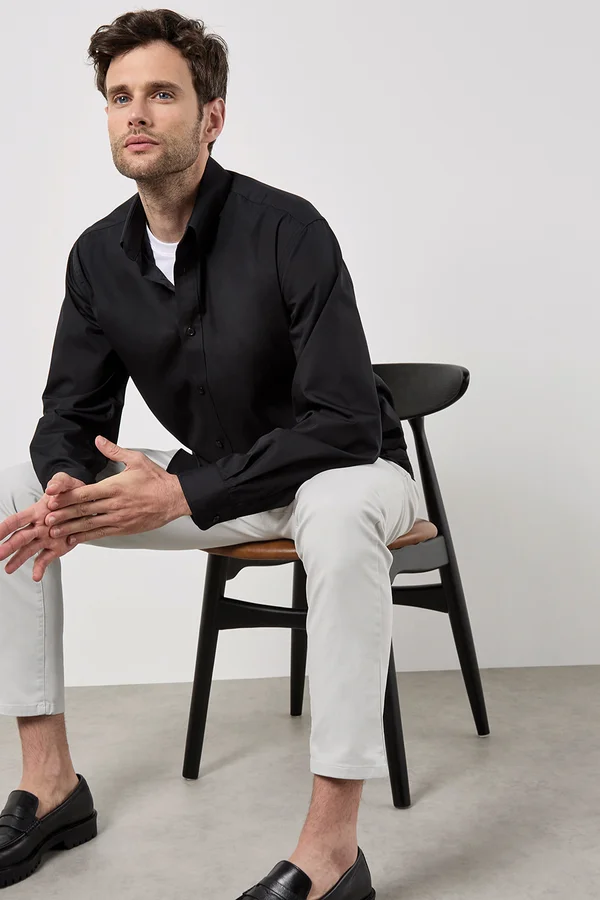 Men´s Classic Fit Workforce Shirt Long Sleeve Black