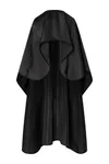 Wasserabweisender Schneideumhang mit Handdurchgriffen Black