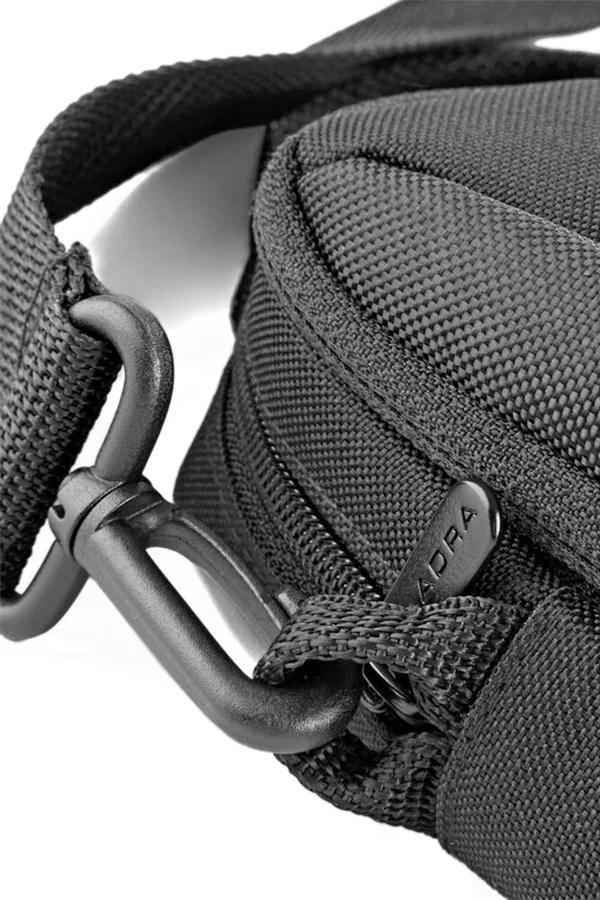 Executive Tablet Shoulder Bag Black