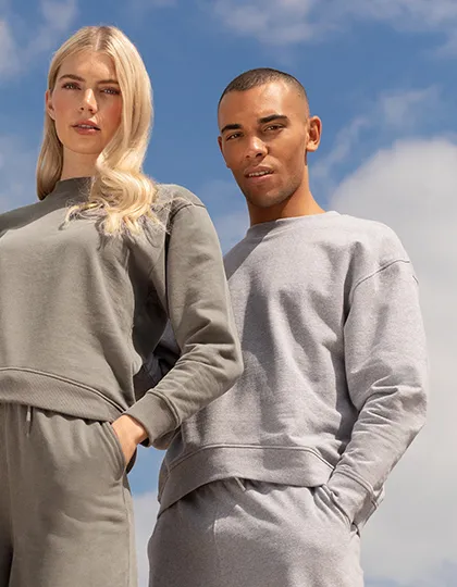 Unisex Sustainable Fashion Sweat