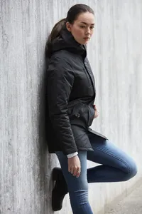 020913_v6_IM_Clique_aw19.jpg