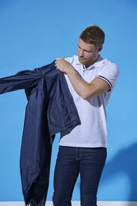 020929_IMss18_BasicRainJacketPack1.jpg
