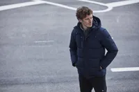 020931_v2_IM_Clique_aw19.jpg