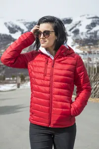 020977_IMaw17_RedHudsonLadies002.jpg