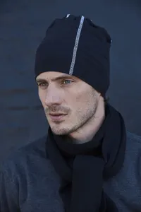 024132_v2_IM_Clique_aw19.jpg