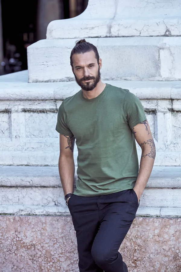 029030_v3IM_CLIQUE_2019..jpg
